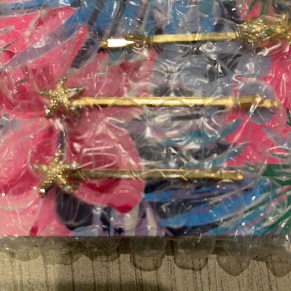 NEW Lilly Pulitzer Hair Pin Set - Picture 5 of 6